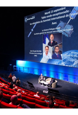 Sommet international sur l&rsquo;espace : débrief avec le général Adam à la Cité de l&rsquo;espace